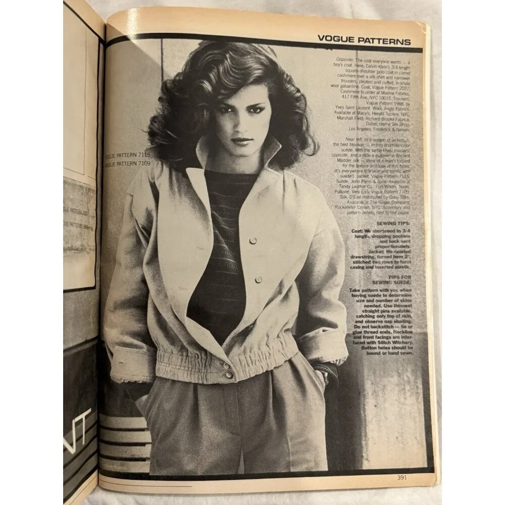 VOGUE - October 1978 - Picture 3 of 12